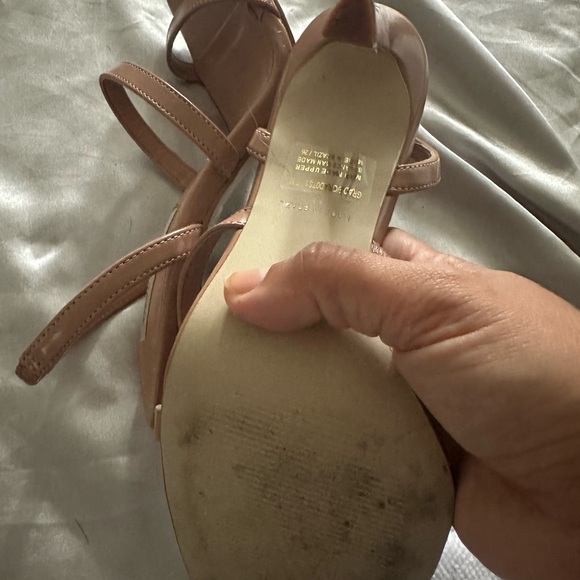 Steve Madden Nude heels - Picture 3 of 3
